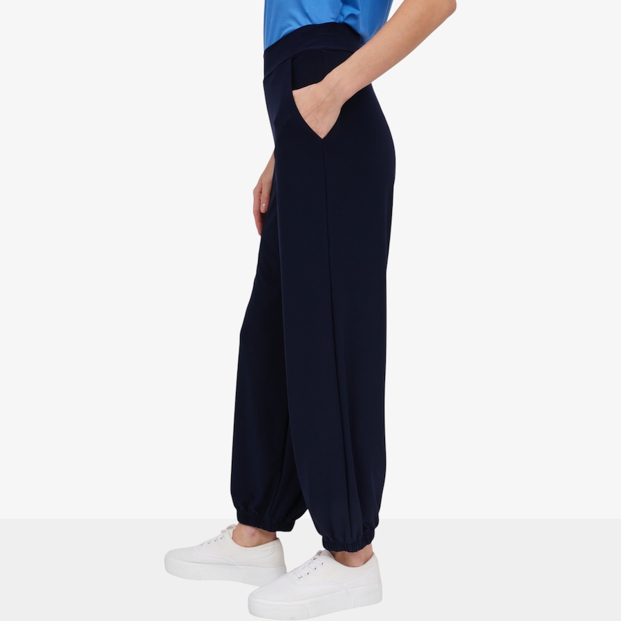 Image 134256_ALTMORE1.jpg, Product 134-256 / Price $69.99, Kim & Co. Deluxe Brazil Knit Blouson Pant with Pockets from Kim & Co. on TSC.ca's Fashion department
