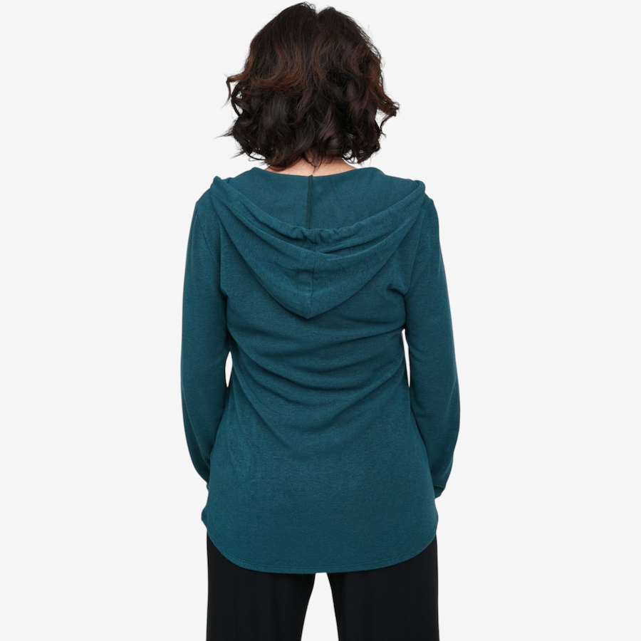 Image 134292_ALTMORE3.jpg, Product 134-292 / Price $59.99, Carrie O Luxe Soft Cashmere Feel Michelle Hoodie from Carrie O on TSC.ca's Fashion department