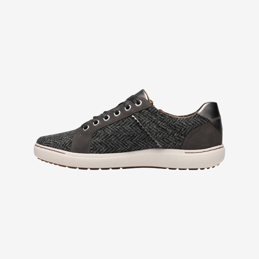 Image 134414_ALTMORE2.jpg, Product 134-414 / Price $170.00, Clarks Nalle Zen Sneaker from Clarks Footwear on TSC.ca's Shoes department