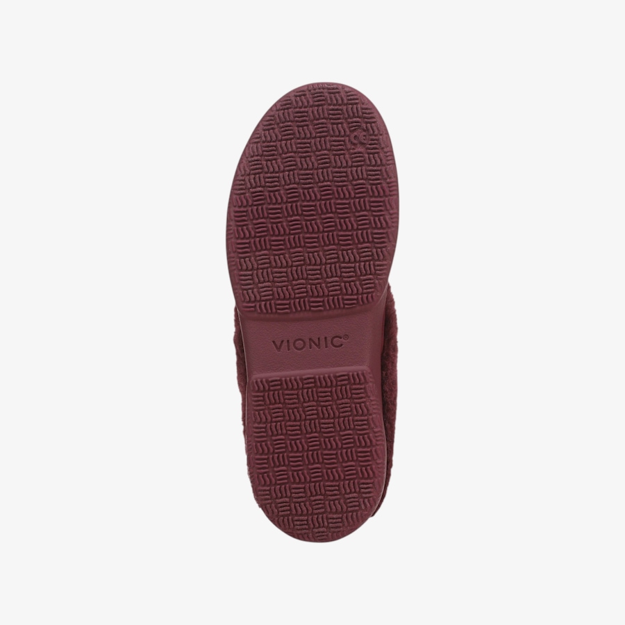 Image 135095_ALTMORE3.jpg, Product 135-095 / Price $79.99, Vionic Perrin Slipper from Vionic on TSC.ca's Shoes department