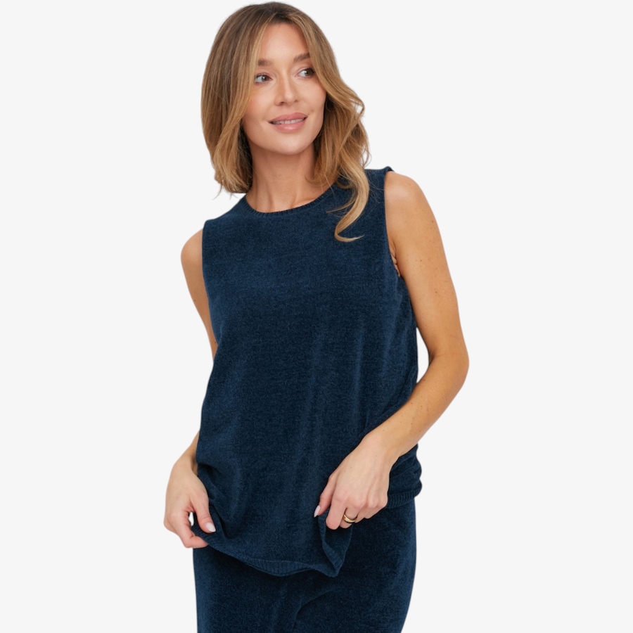 Image 135873_ALTMORE1.jpg, Product 135-873 / Price $79.99, Wynne Layers Chenille Cardigan and Tank Set from Wynnelayers on TSC.ca's Fashion department