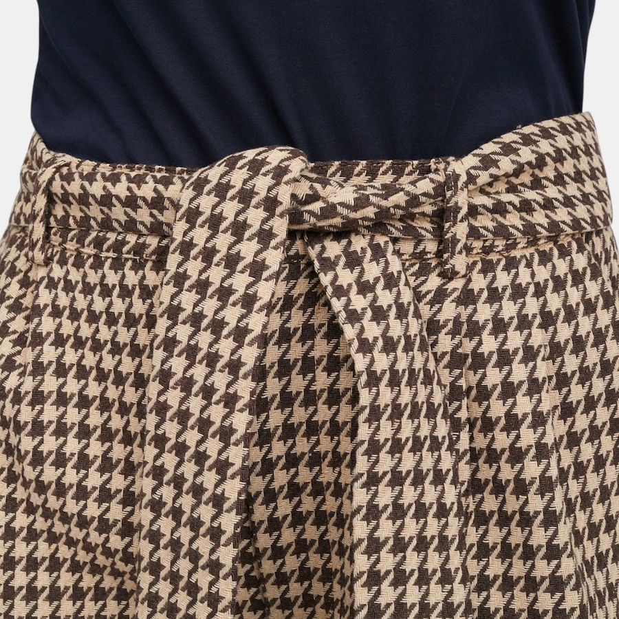 Image 136127_ALTMORE2.jpg, Product 136-127 / Price $160.00, Brian Bailey Houndstooth Pant from Brian Bailey on TSC.ca's Fashion department