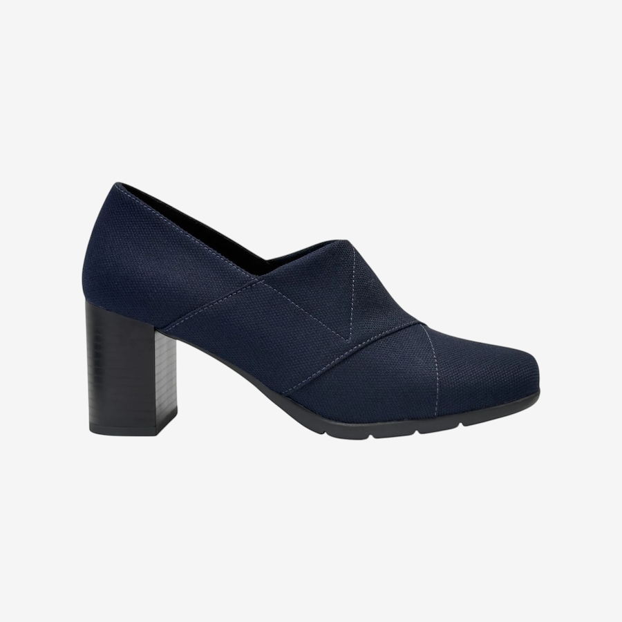 Image 136836_ALTMORE2.jpg, Product 136-836 / Price $129.99, Aerosoles Manu Pump from Aerosoles on TSC.ca's Shoes department