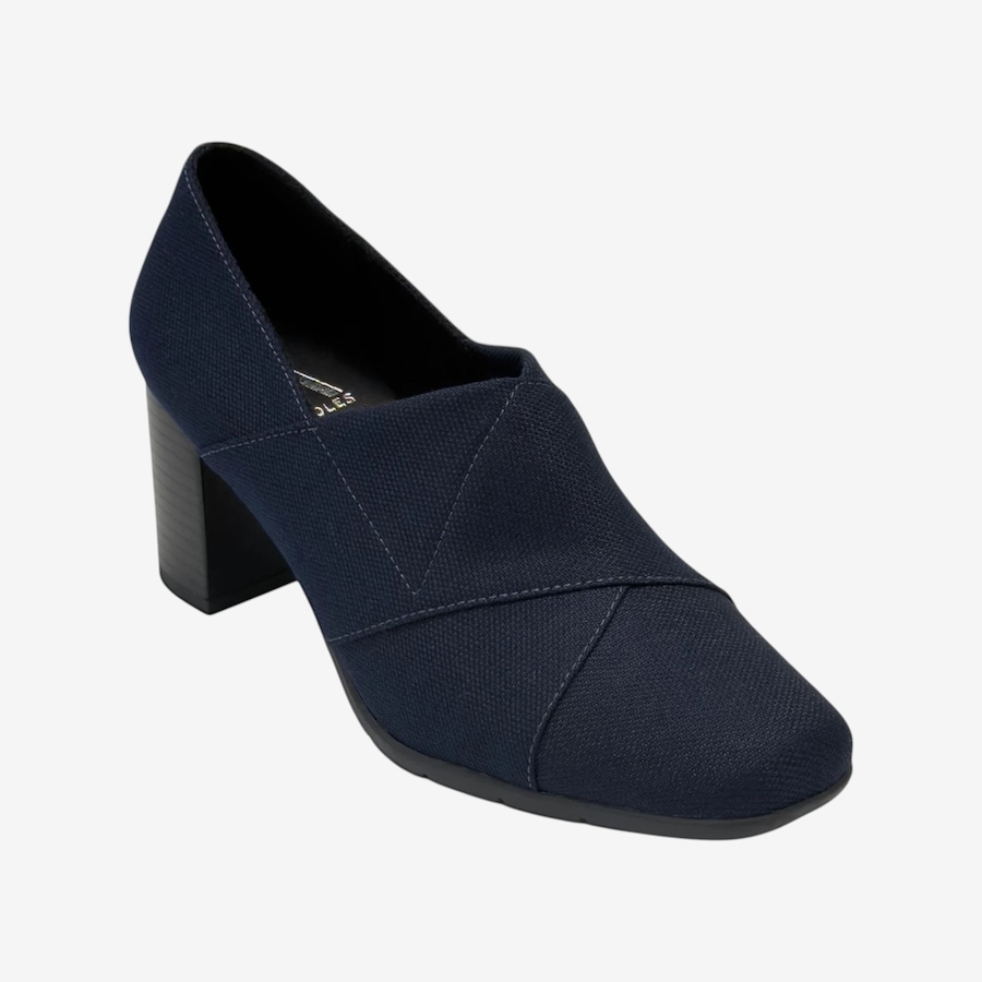 Image 136836_NVY.jpg, Product 136-836 / Price $129.99, Aerosoles Manu Pump from Aerosoles on TSC.ca's Shoes department