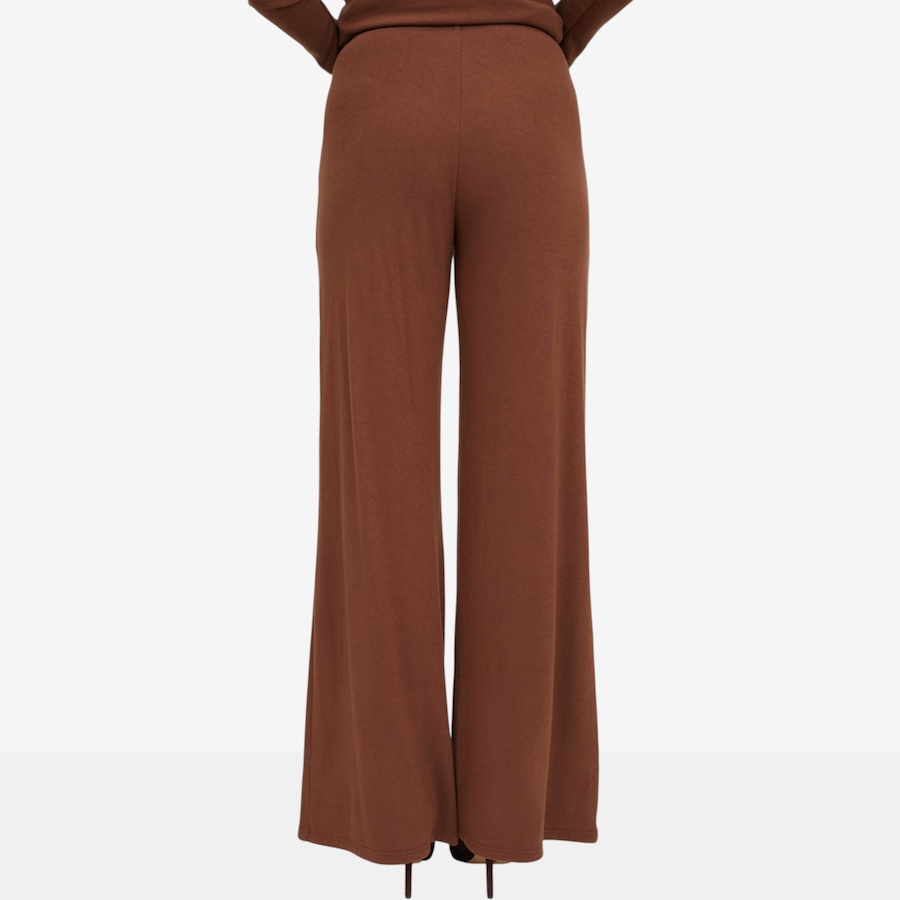 Image 137773_ALTMORE6.jpg, Product 137-773 / Price $139.99, Brian Bailey Jersey Tie Detail Tunic and Pant Set from Brian Bailey on TSC.ca's Fashion department