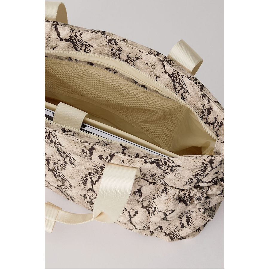 Image 147084_ALTMORE3.jpg, Product 147-084 / Price $129.00, Fabletics Everyday Tote from Fabletics on TSC.ca's Fashion department