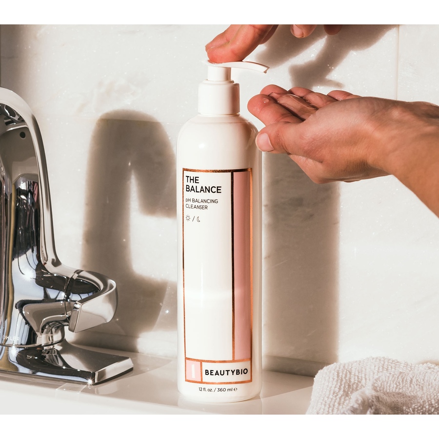 Image 205985_ALTMORE4.jpg, Product 205-985 / Price $220.00, Auto-Delivery 180-Day Beauty Bio R45 The Reversal Phase 1-3 Single Size + The Balance from BEAUTYBIO on TSC.ca's Beauty department