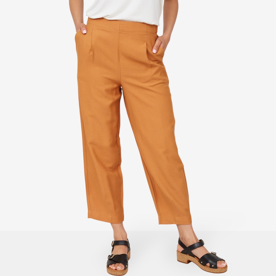 Image 210113_CRE.jpg, Product 210-113 / Price $34.33, Wynne Style Sedona Lantern Pant from Wynnelayers on TSC.ca's Fashion department
