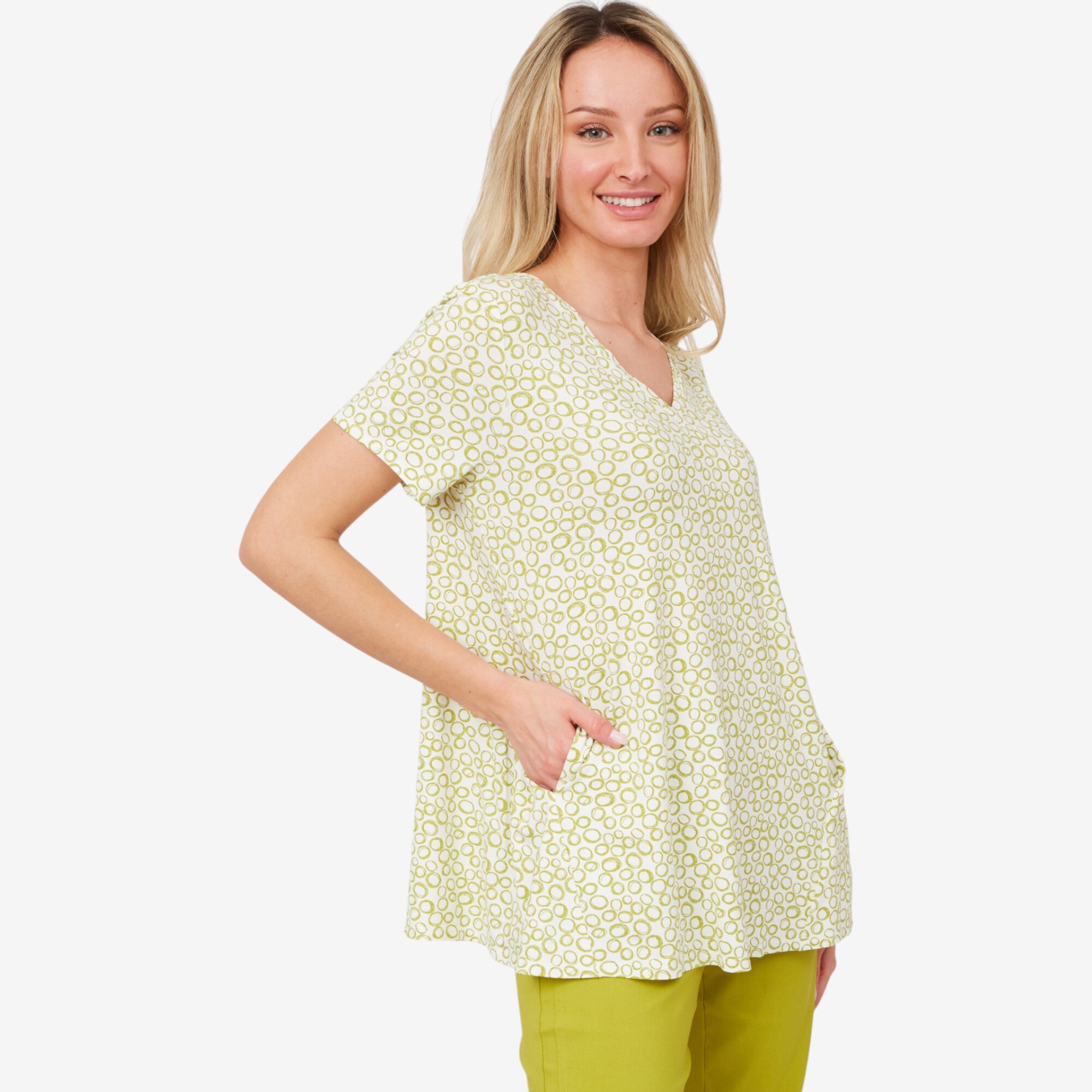 Wynne Style Circle Print Butterfly V-Neck Tee with Pockets - TSC.ca