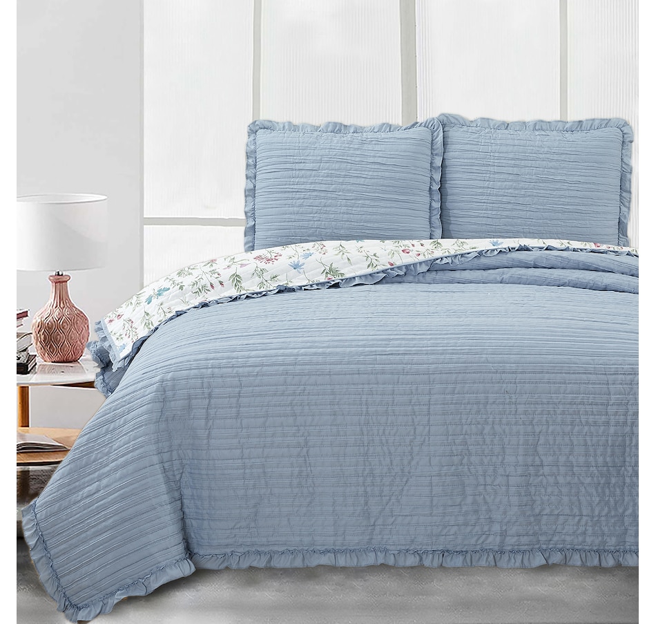 Image 210275_BLU.jpg, Product 210-275 / Price $37.33, Claro Living Pre-Washed Crinkle Quilt Set from Claro Living Home on TSC.ca's Home & Garden department
