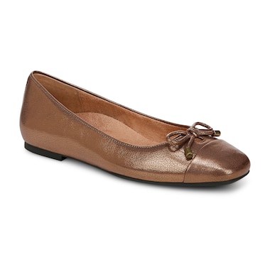 Vionic Hyacinth Klara Flat