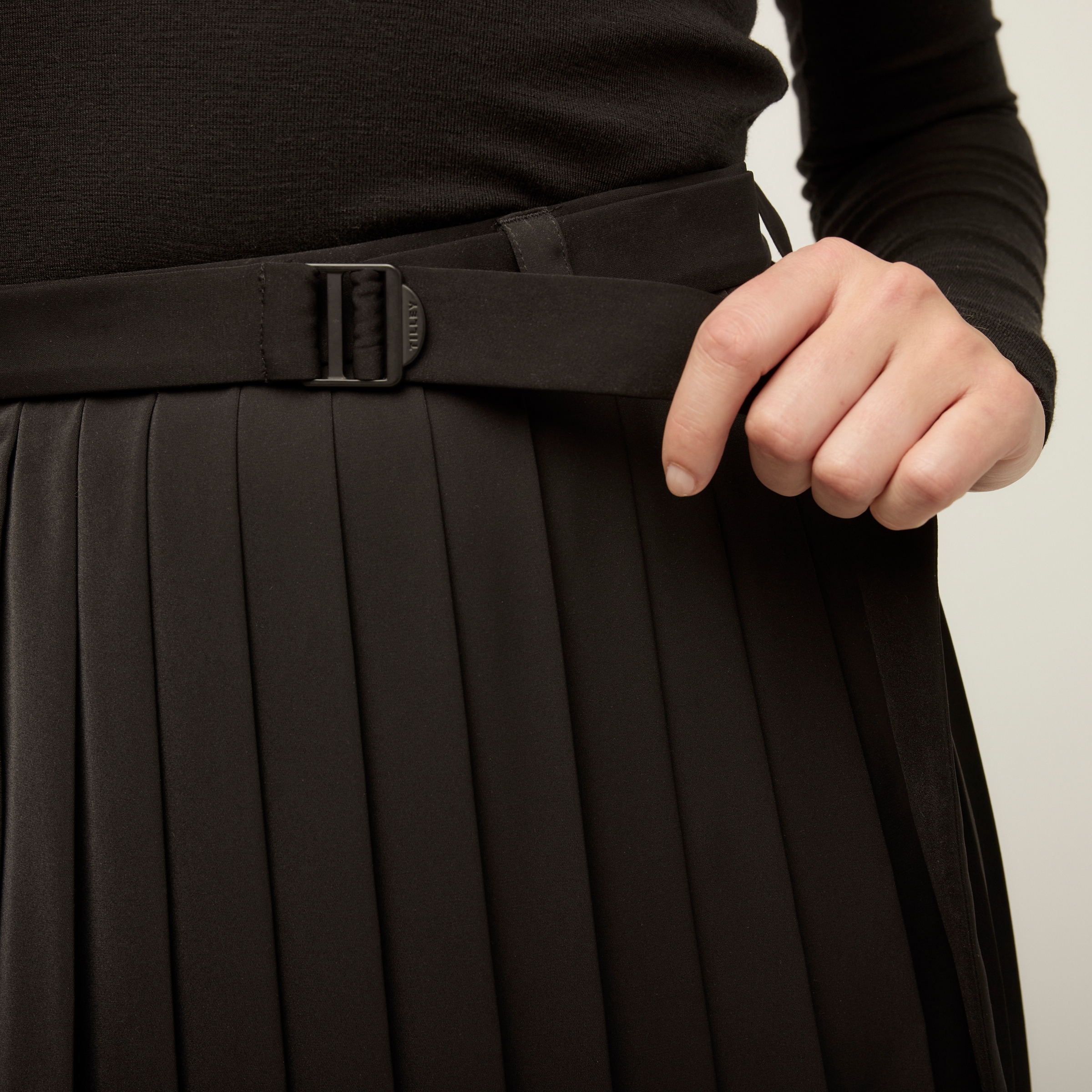 Tilley Tech Silk Pleated Skirt - TSC.ca