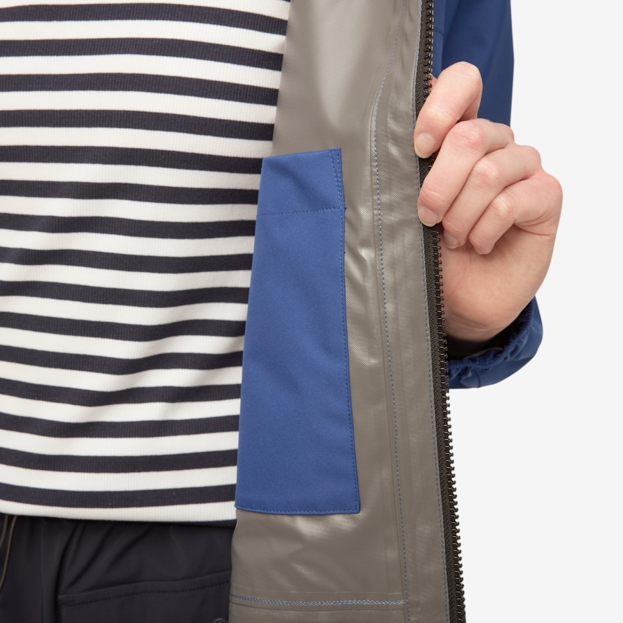 Image 211389_ALTMORE22.jpg, Product 211-389 / Price $195.00, Tilley Packable Traverse Poncho from Tilley on TSC.ca's Fashion department