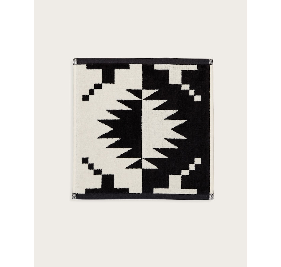 Image 211405_ALTMORE3.jpg, Product 211-405 / Price $99.88, Pendelton Towel Set (3 pieces) from Pendleton on TSC.ca's Home & Garden department