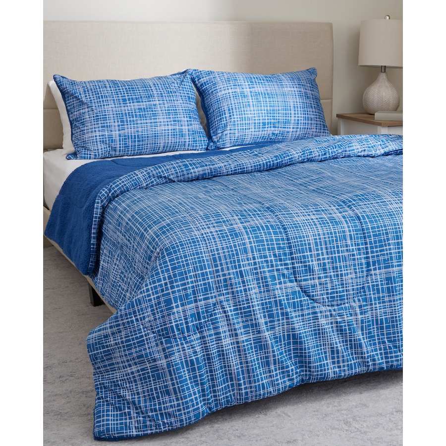 Image 211564_CROHH.jpg, Product 211-564 / Price $44.99 - $54.99, Shavel Micro Flannel and Sherpa Comforter from Shavel on TSC.ca's Home & Garden department