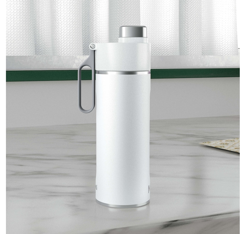 Image 211570_ALTMORE18.jpg, Product 211-570 / Price $44.99, Ninja Thirsti 24-Ounce Travel Bottle from Ninja on TSC.ca's Kitchen department