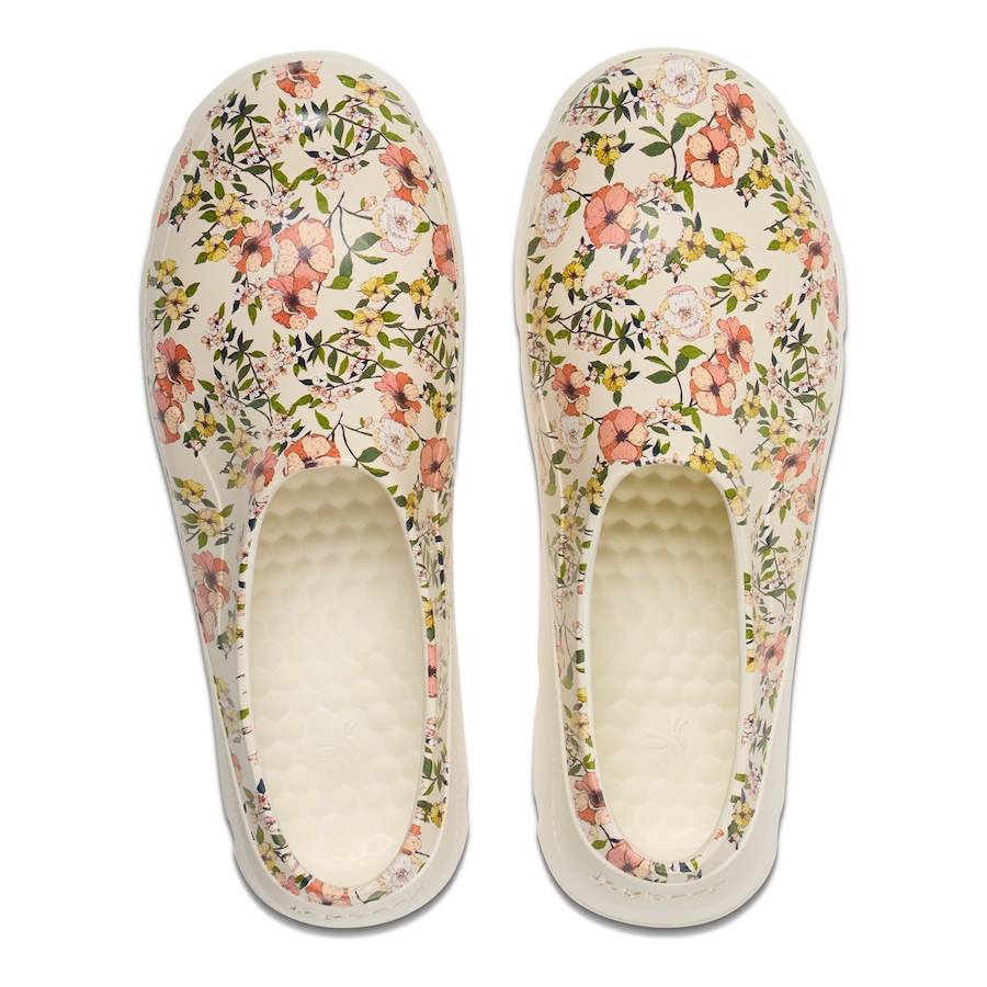 Image 211636_ALTMORE10.jpg, Product 211-636 / Price $60.00, Joybees Ladies Garden Grove Clog from Joybees on TSC.ca's Shoes department