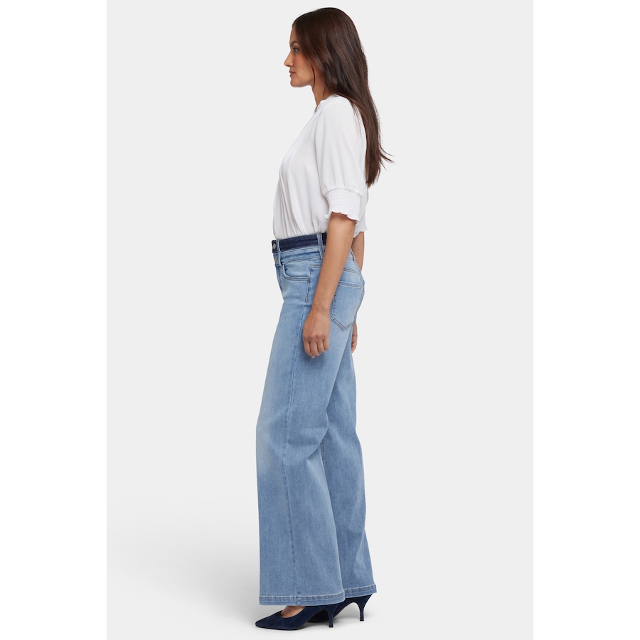 Image 211663_ALTMORE2.jpg, Product 211-663 / Price $54.33, NYDJ Teresa Wide Leg Jean with Contrast Waistband from NYDJ on TSC.ca's Fashion department