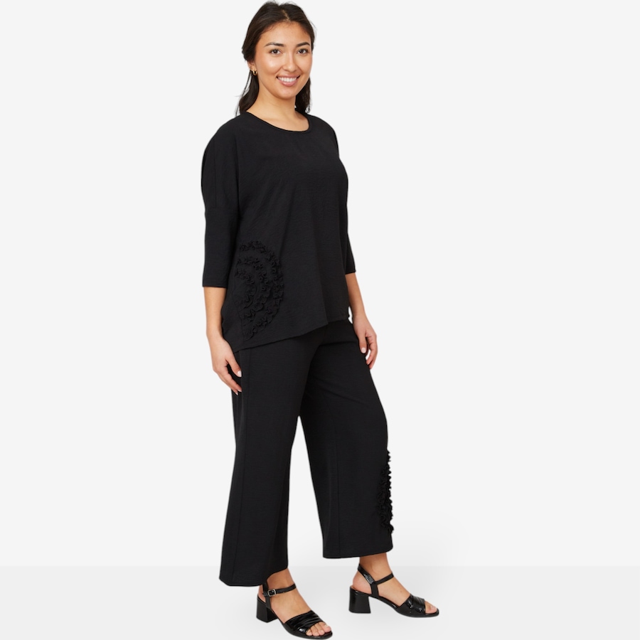 Image 211803_ALTMORE2.jpg, Product 211-803 / Price $29.33, Marallis Airflow Rosette Pant from Marallis on TSC.ca's Fashion department