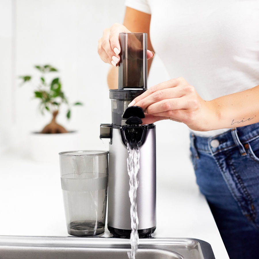 Image 212521_ALTMORE12.jpg, Product 212-521 / Price $129.99, Dash Compact Cold Press Power Juicer from Dash Kitchen on TSC.ca's Kitchen department