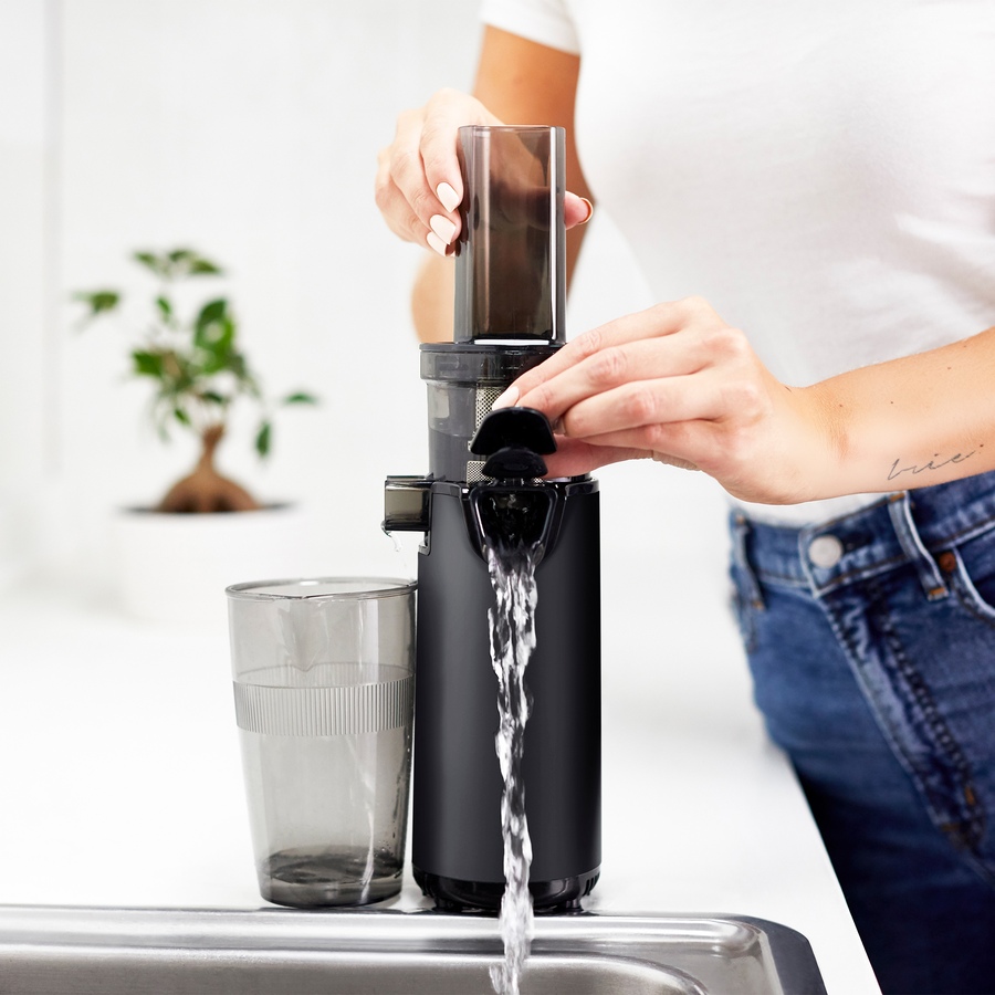 Image 212521_ALTMORE8.jpg, Product 212-521 / Price $129.99, Dash Compact Cold Press Power Juicer from Dash Kitchen on TSC.ca's Kitchen department
