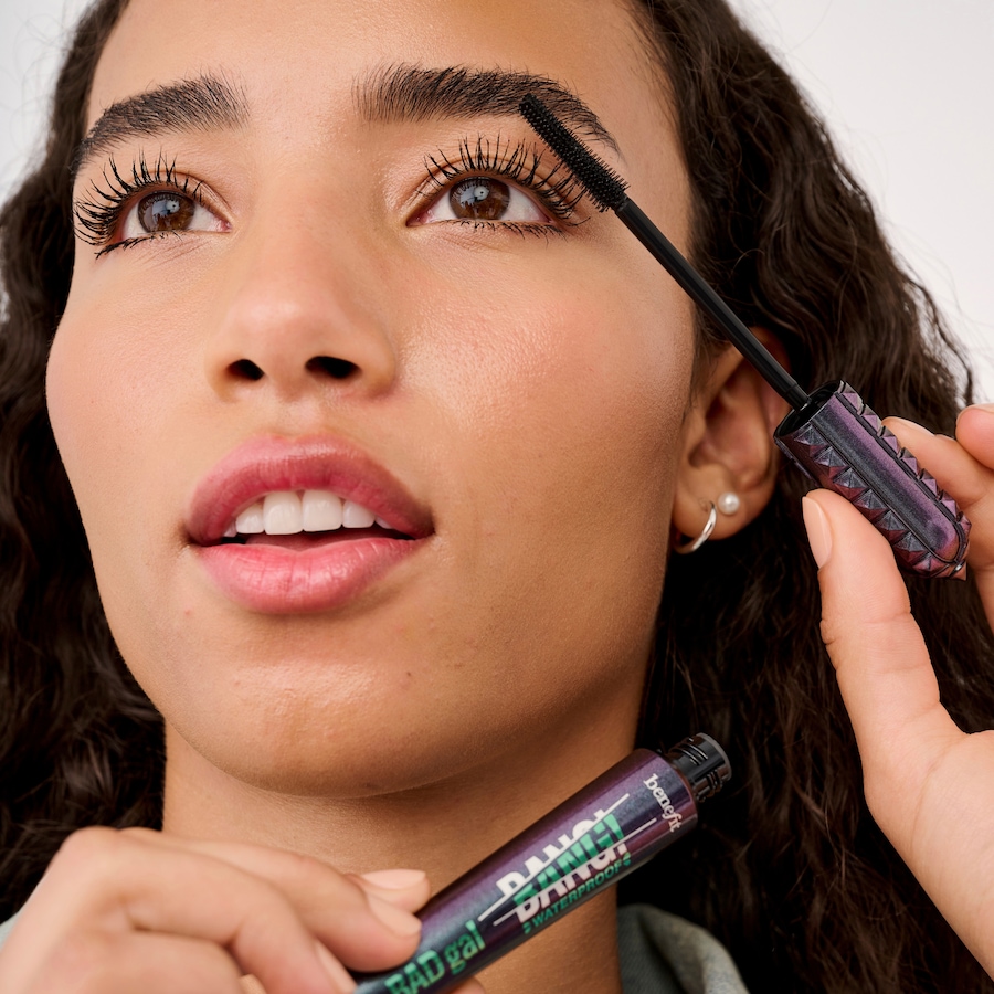 Image 213209_ALTMORE3.jpg, Product 213-209 / Price $35.00, Benefit BADgal Bang! Waterproof Mascara from Benefit Cosmetics on TSC.ca's Beauty department