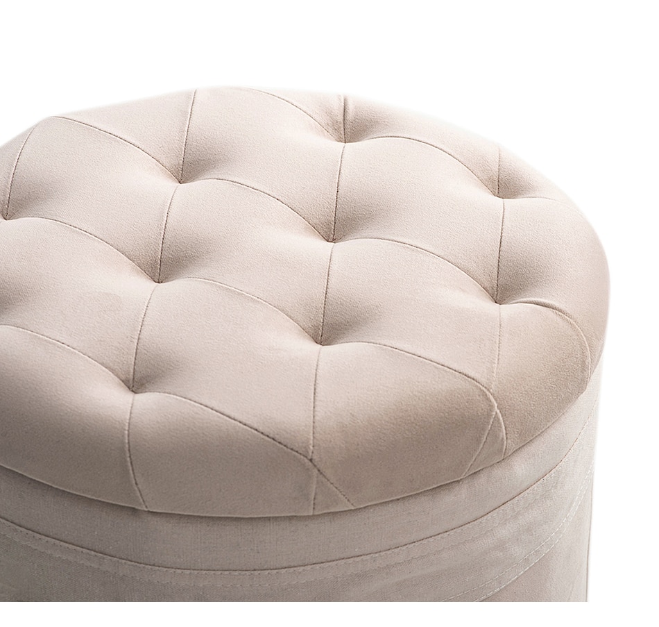 Image 213715_ALTMORE12.jpg, Product 213-715 / Price $45.33, Lionel Richie Harmony Round Hamper from Lionel Richie on TSC.ca's Home & Garden department