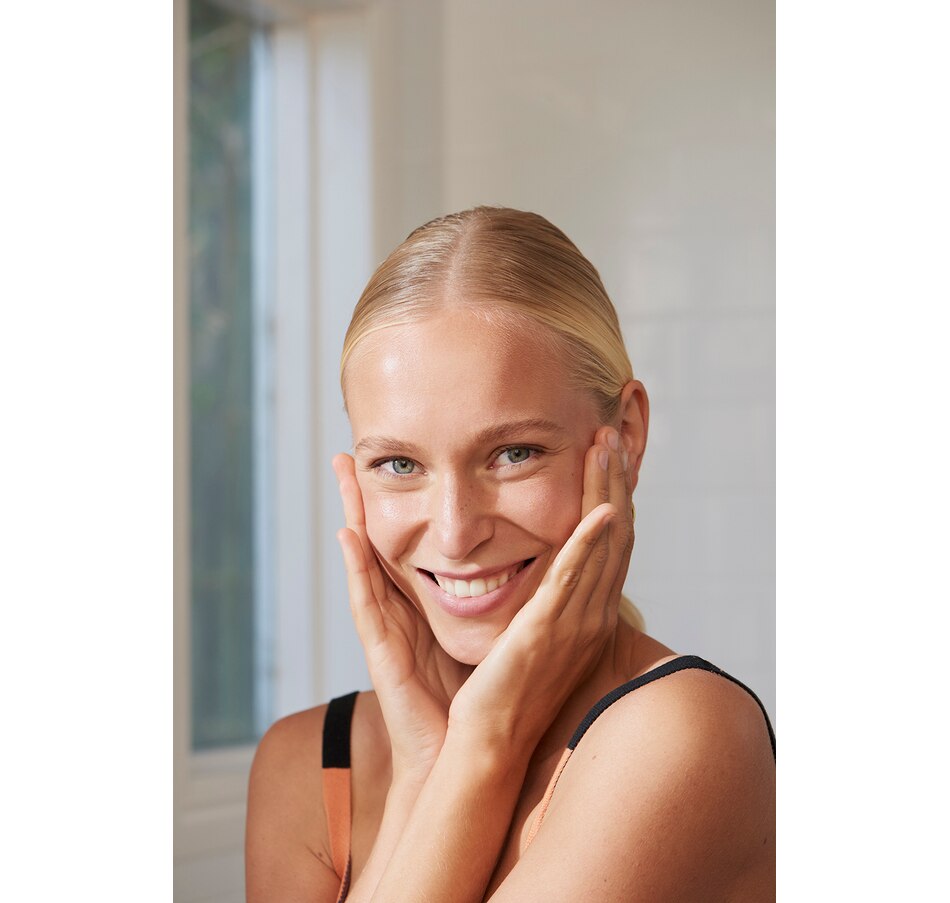 Image 213894_ALTMORE1.jpg, Product 213-894 / Price $56.33, Dr Roebuck's Roe Glow Regime For Oily/Acne Prone Skin from Dr Roebuck's on TSC.ca's Beauty department