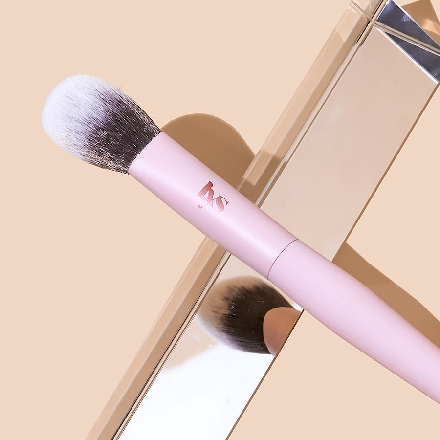 Image 213987_ALTMORE1.jpg, Product 213-987 / Price $20.00, LYS Beauty Highlighter Brush from LYS Beauty on TSC.ca's Beauty department