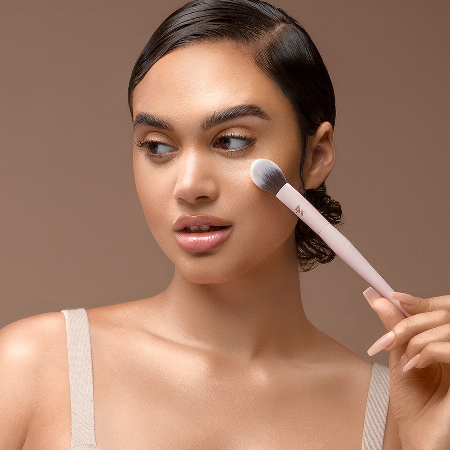 Image 213987_ALTMORE2.jpg, Product 213-987 / Price $20.00, LYS Beauty Highlighter Brush from LYS Beauty on TSC.ca's Beauty department