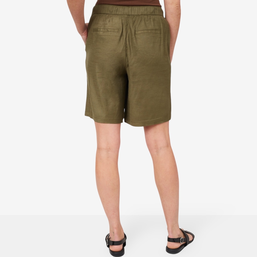Image 214059_ALTMORE1.jpg, Product 214-059 / Price $39.33, NYDJ Breezy Bermuda Short from NYDJ on TSC.ca's Fashion department