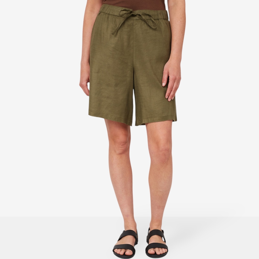 Image 214059_BLEAF.jpg, Product 214-059 / Price $39.33, NYDJ Breezy Bermuda Short from NYDJ on TSC.ca's Fashion department