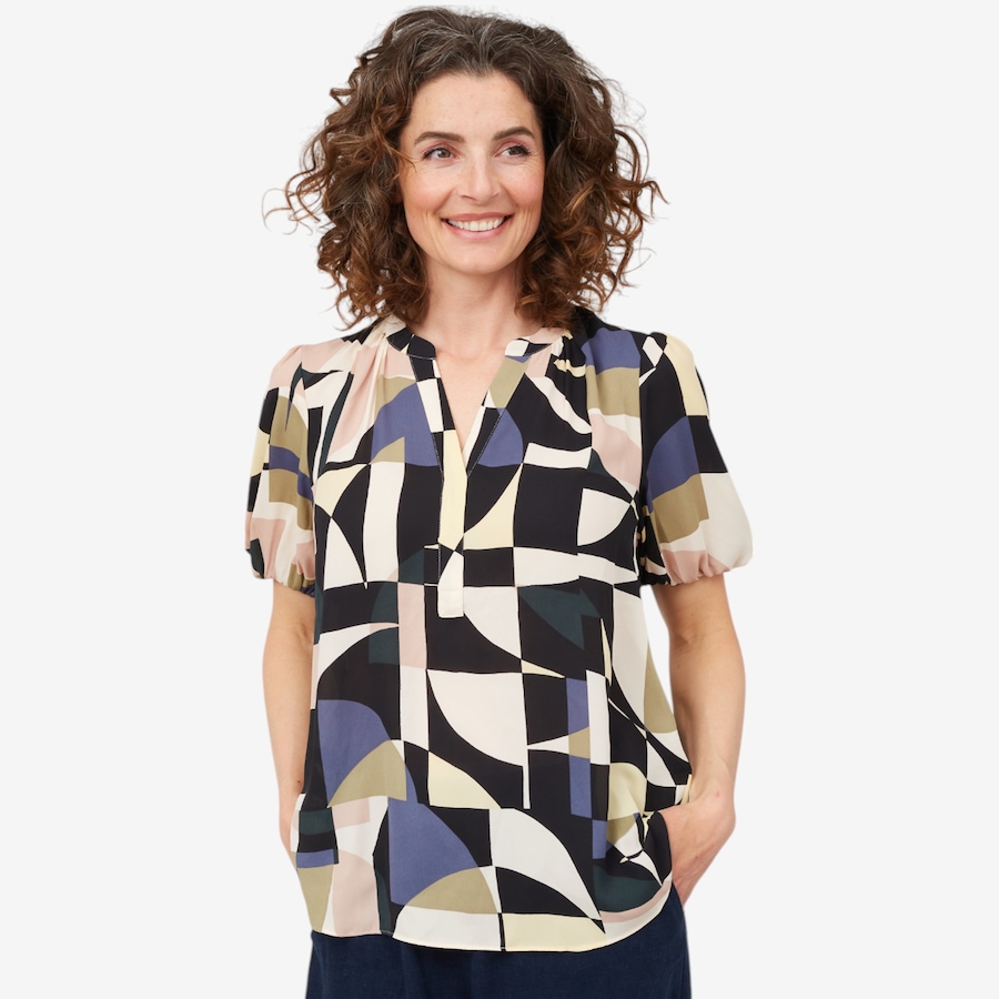 Image 214063_ALTMORE2.jpg, Product 214-063 / Price $39.33, NYDJ Short Sleeve Puff Sleeve Popover Blouse from NYDJ on TSC.ca's Fashion department