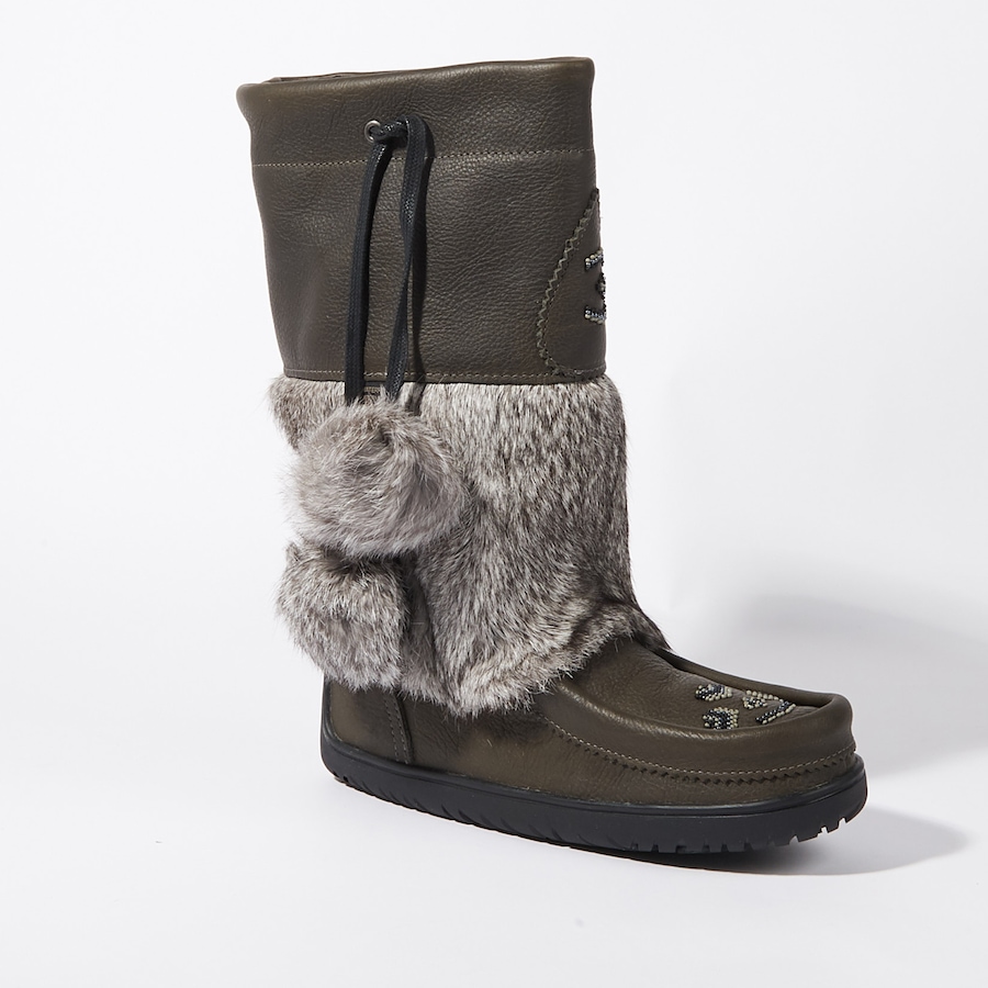 Image 215378_PEW.jpg, Product 215-378 / Price $89.33, Manitobah Mukluks Justine Woods Grain Snowy Owl Mukluk from Manitobah on TSC.ca's Shoes department