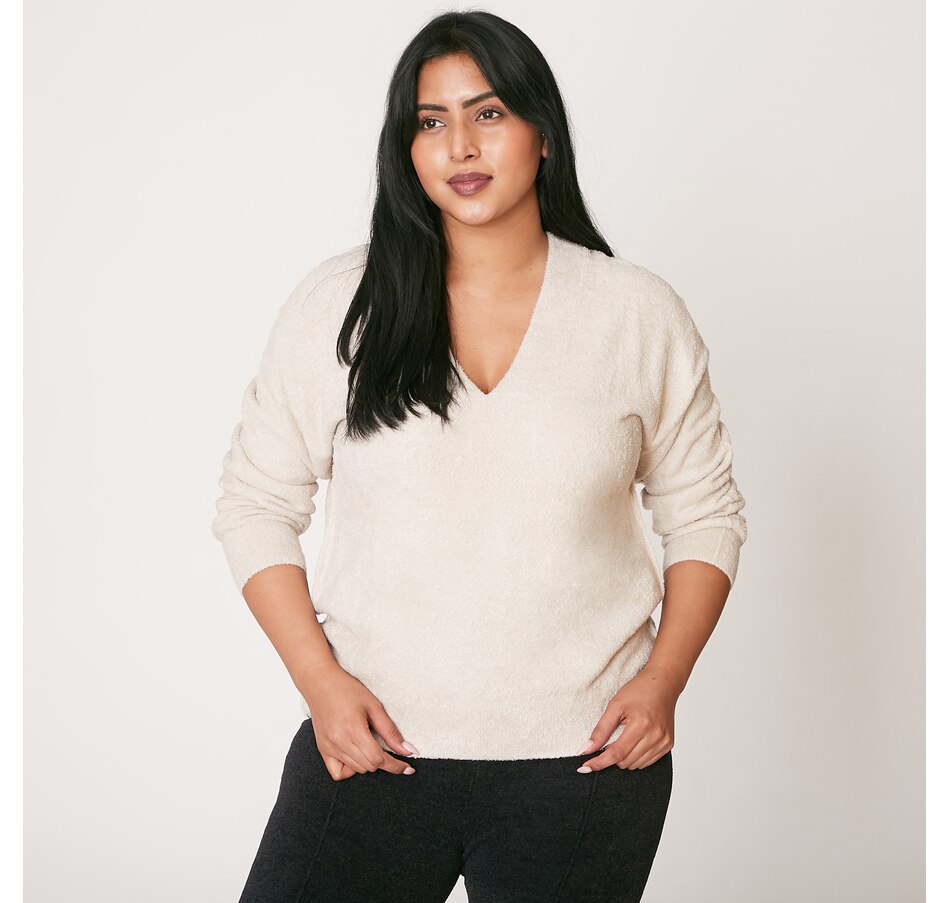 Image 215515_STN.jpg, Product 215-515 / Price $59.33, Barefoot Dreams Cozy Chic Lite V-Neck Seamed Pullover from Barefoot Dreams on TSC.ca's Fashion department