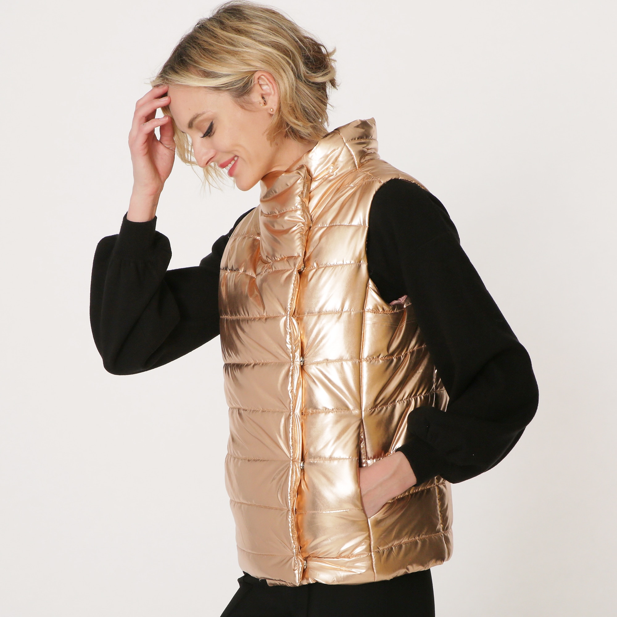 Gold puffer vest on sale womens