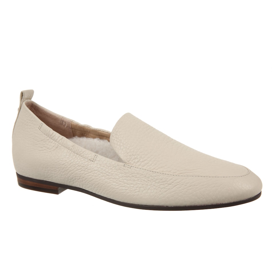 vionic leather amora tumbled flats