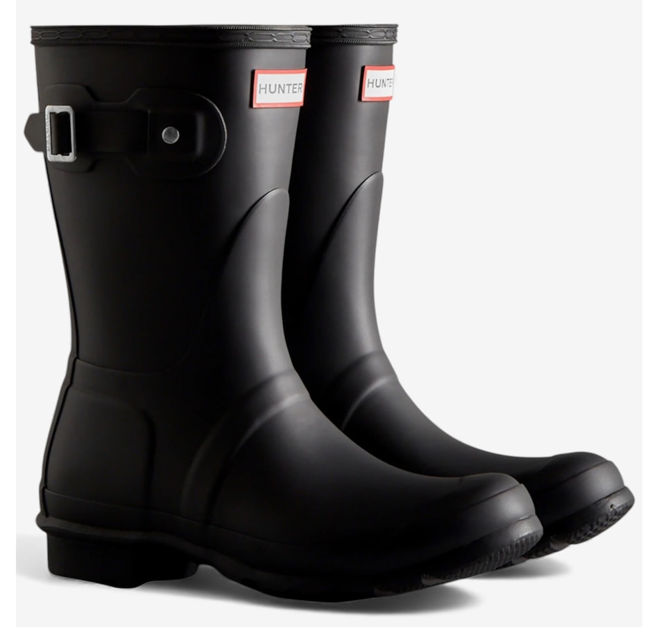 Image 216167_BLK.jpg, Product 216-167 / Price $200.00, Hunter Original Short Boot from Hunter on TSC.ca's Shoes department