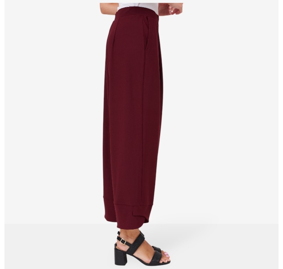 Image 216190_ALTMORE2.jpg, Product 216-190 / Price $39.33, Wynne Style Luxe Crepe Pant from Wynnelayers on TSC.ca's Fashion department