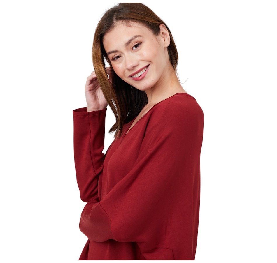 Image 216198_ALTMORE2.jpg, Product 216-198 / Price $54.88, Wynne Style Cloud Kit Unstructured Top from Wynnelayers on TSC.ca's Fashion department