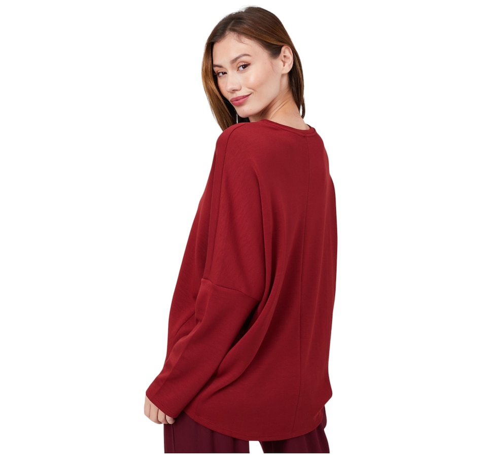 Image 216198_ALTMORE3.jpg, Product 216-198 / Price $54.88, Wynne Style Cloud Kit Unstructured Top from Wynnelayers on TSC.ca's Fashion department