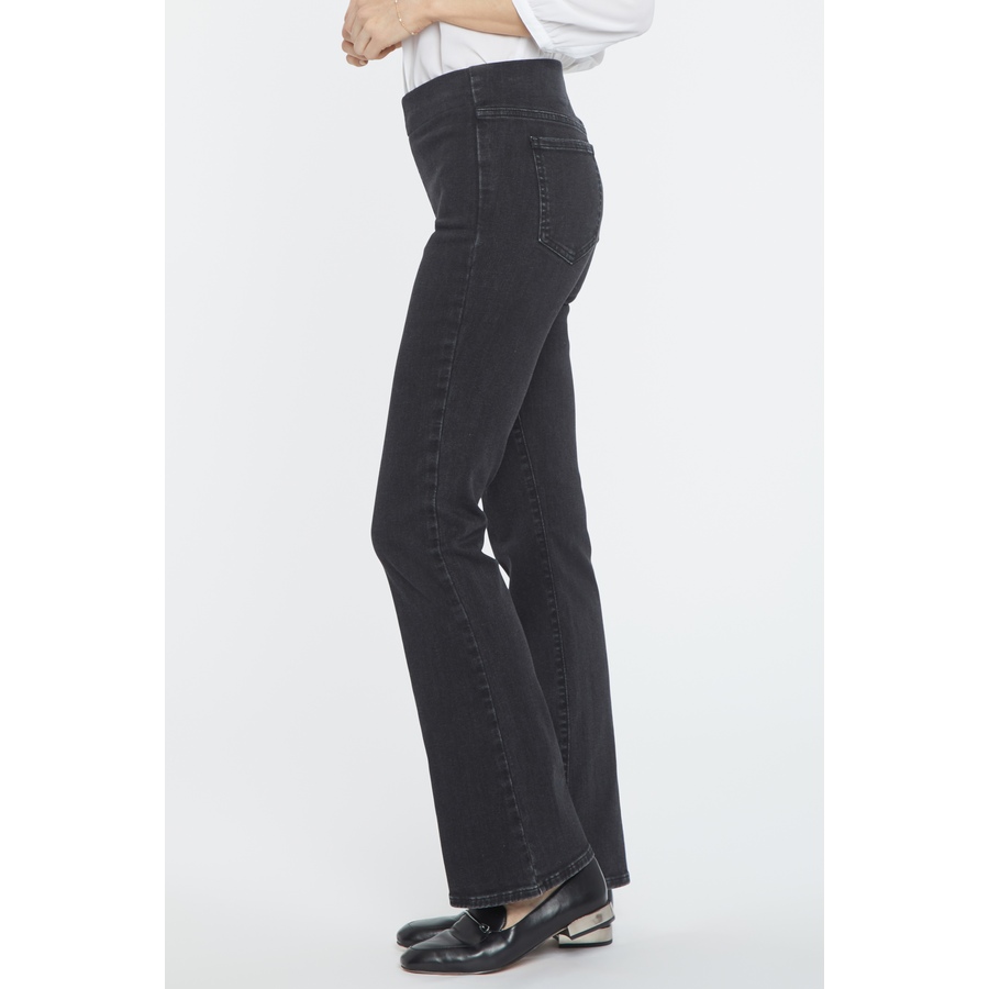 Image 216396_ALTMORE1.jpg, Product 216-396 / Price $59.33, NYDJ Spanspring Pull On Ava Darling Flare Jean from NYDJ on TSC.ca's Fashion department