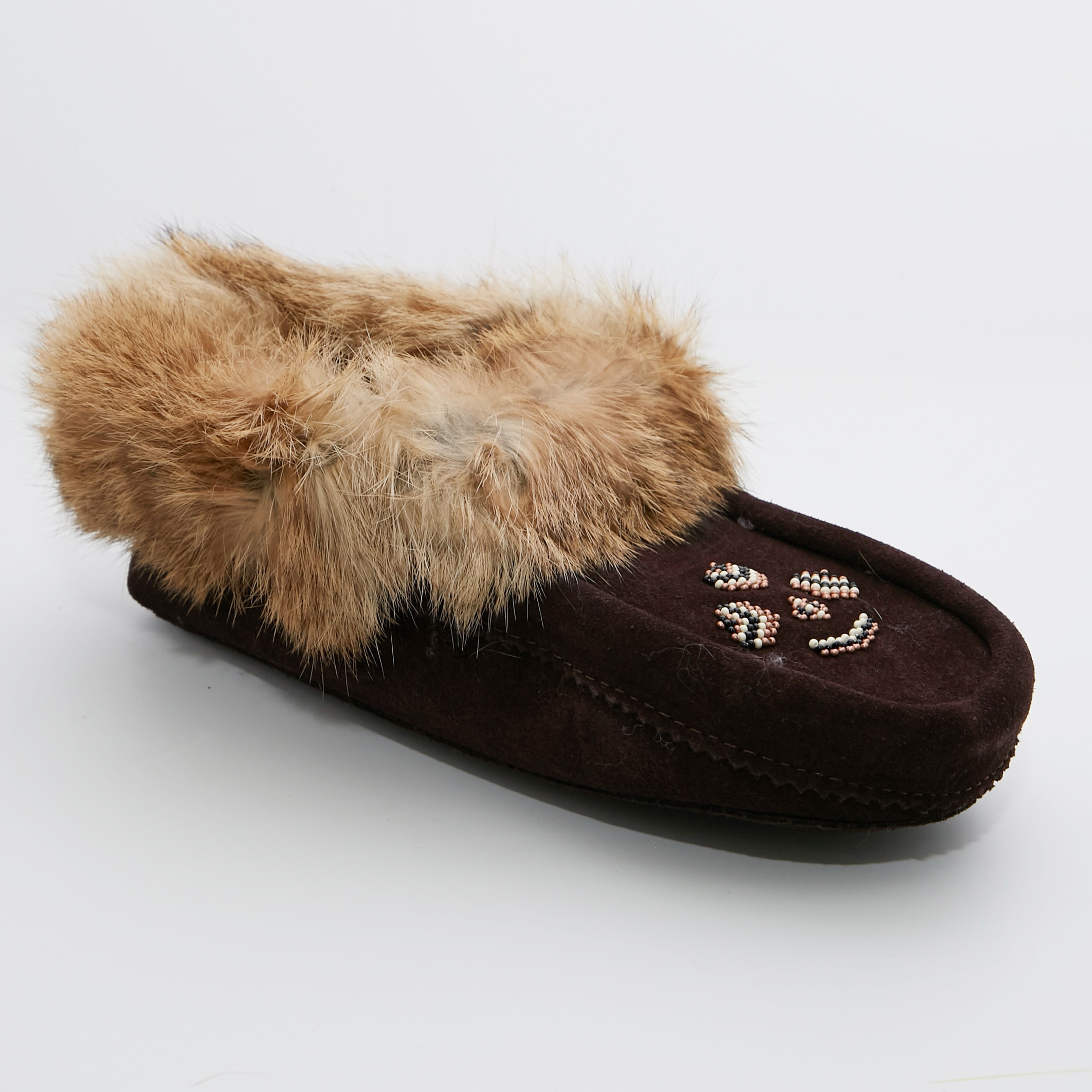 Manitobah mukluks deerskin online slipper