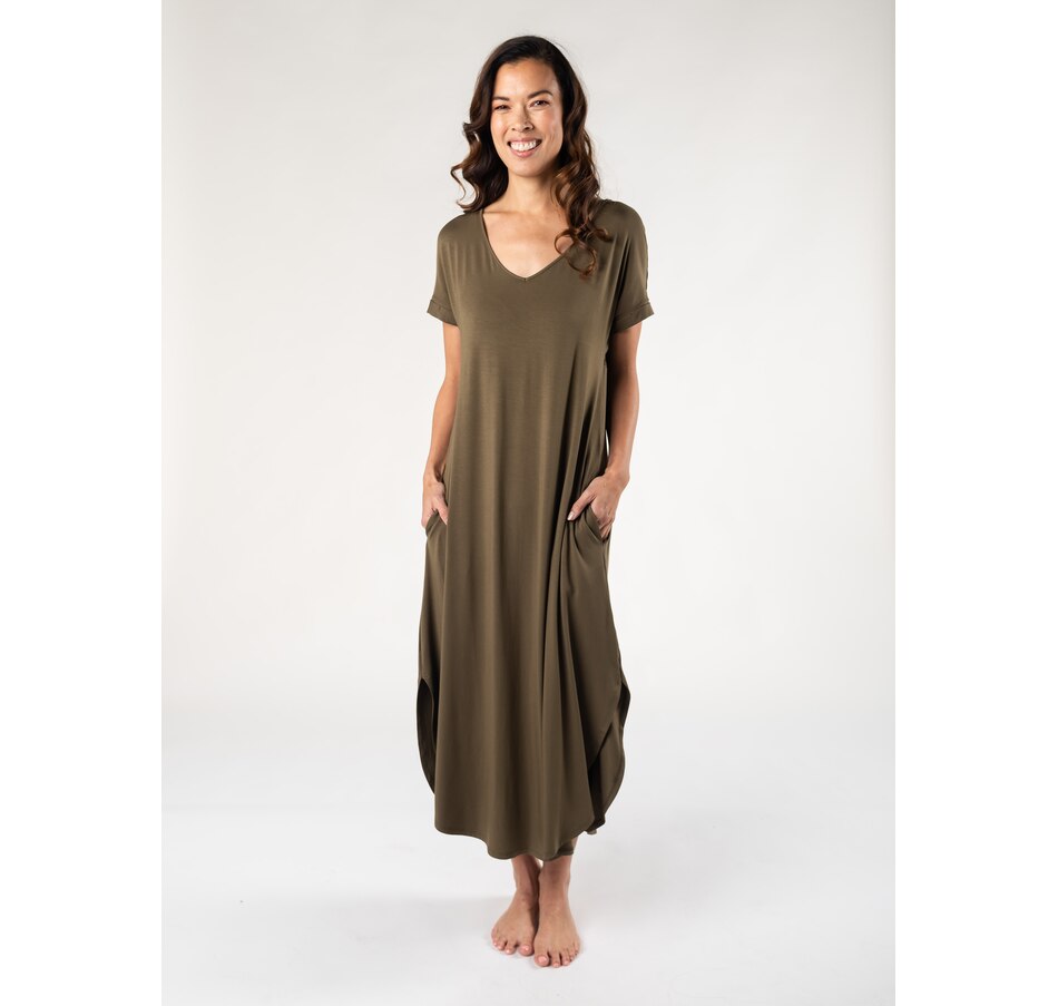 Image 216882_DEEOE.jpg, Product 216-882 / Price $100.00, Terrera Denise Maxi Dress from Terrera on TSC.ca's Fashion department