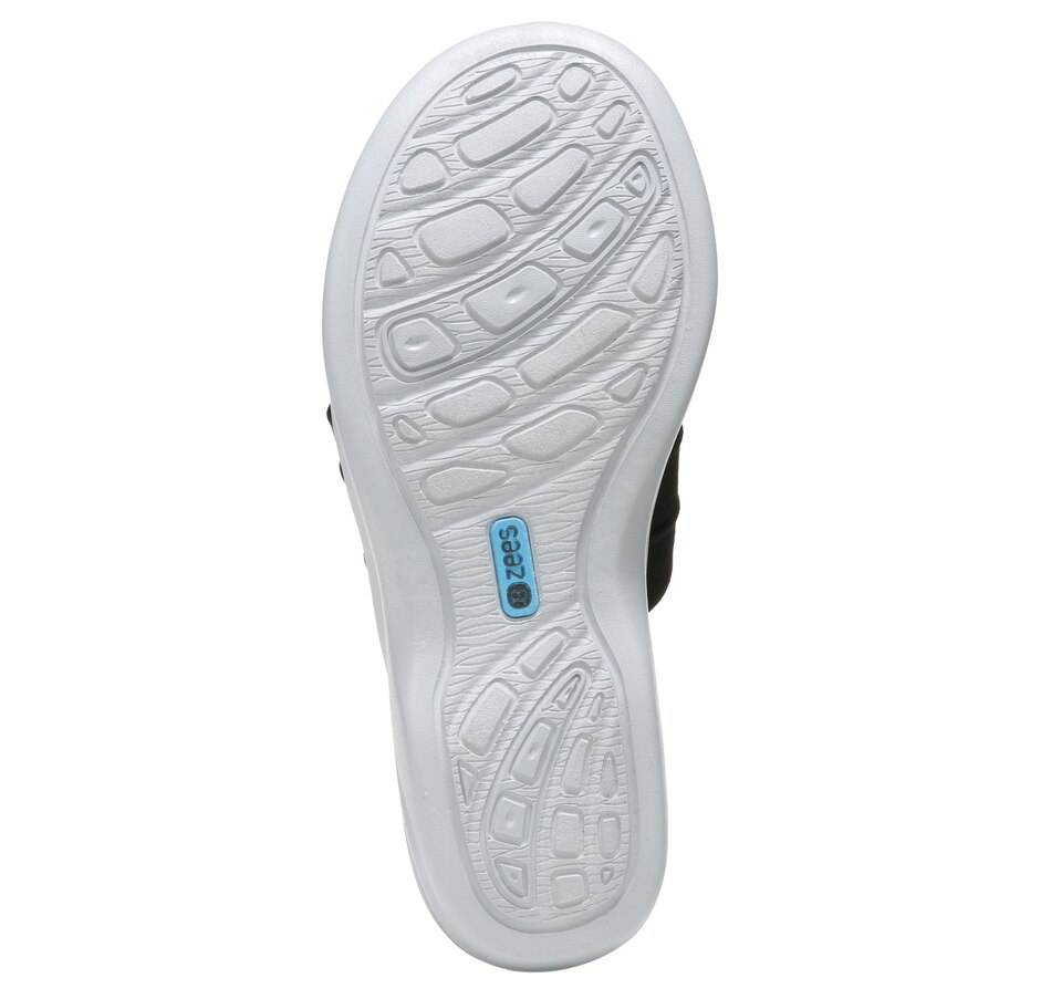 Image 217619_ALTMORE4.jpg, Product 217-619 / Price $49.33, Bzees Dallas Toe Post Wedge Sandal from Bzees on TSC.ca's Shoes department