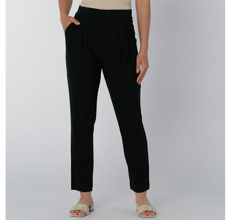 Image 217716_BLK.jpg, Product 217-716 / Price $39.33, WynneLayers Pleat Slouch Pant from Wynnelayers on TSC.ca's Fashion department