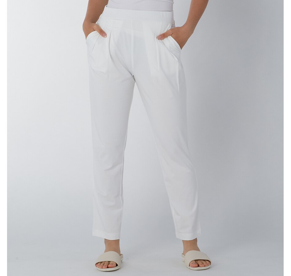 Image 217716_COD.jpg, Product 217-716 / Price $39.33, WynneLayers Pleat Slouch Pant from Wynnelayers on TSC.ca's Fashion department