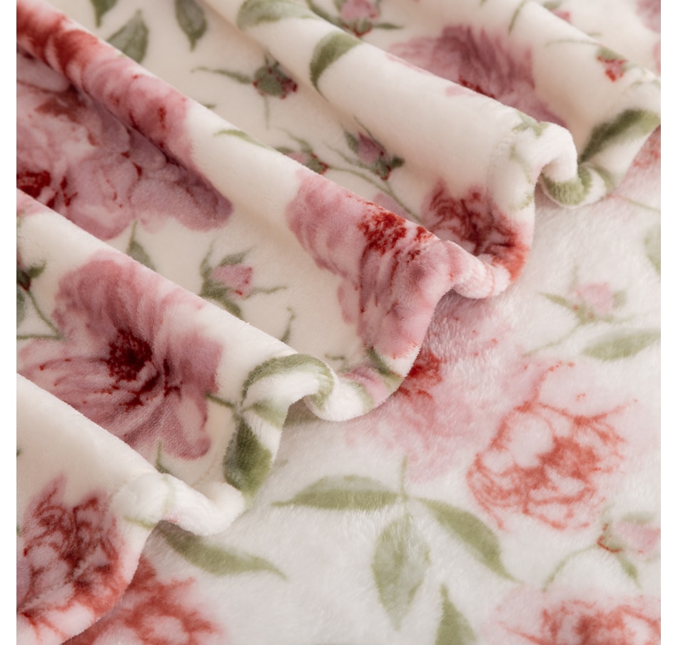 Image 217943_ALTMORE11.jpg, Product 217-943 / Price $49.99, Berkshire Blanket Floral VelvetSoft Throw from Berkshire on TSC.ca's Home & Garden department