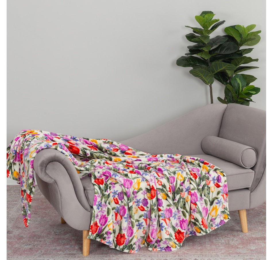 Image 217943_ALTMORE2.jpg, Product 217-943 / Price $49.99, Berkshire Blanket Floral VelvetSoft Throw from Berkshire on TSC.ca's Home & Garden department