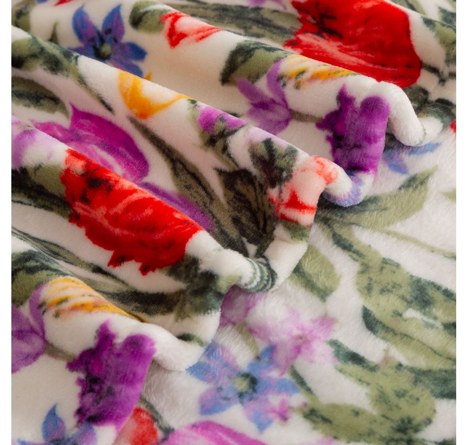 Image 217943_ALTMORE3.jpg, Product 217-943 / Price $49.99, Berkshire Blanket Floral VelvetSoft Throw from Berkshire on TSC.ca's Home & Garden department
